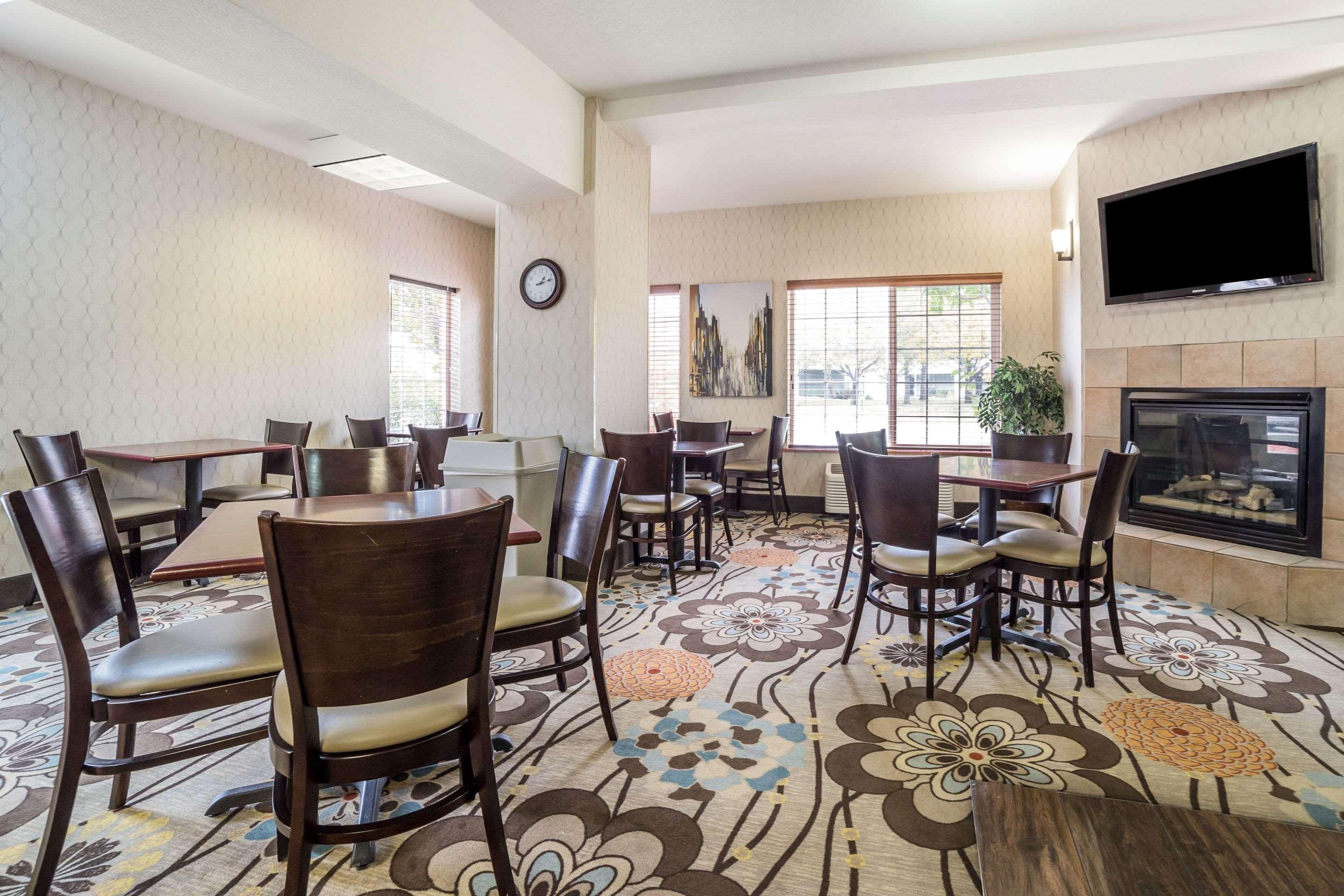 Comfort Suites Airport Солт-Лейк-Сити Экстерьер фото