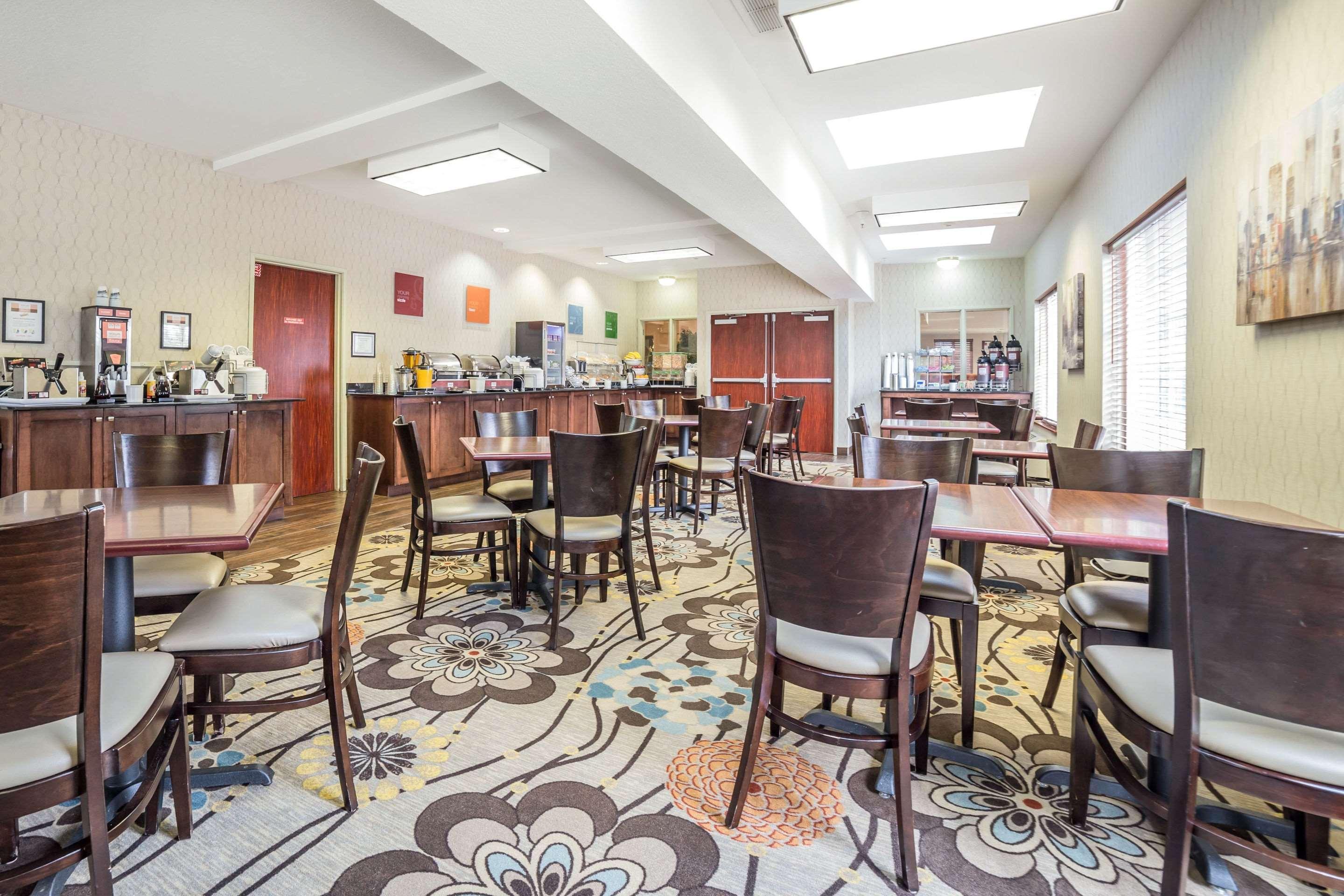 Comfort Suites Airport Солт-Лейк-Сити Экстерьер фото